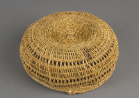 Tillamook%20artist%2C%20%3Cb%3E%3Ci%3E%20Basket%3C%2Fi%3E%3C%2Fb%3E%2C%201900%2C%20conifer%20root%2C%20The%20Elizabeth%20Cole%20Butler%20Collection%2C%20no%20known%20copyright%20restrictions%2C%202012.25.19